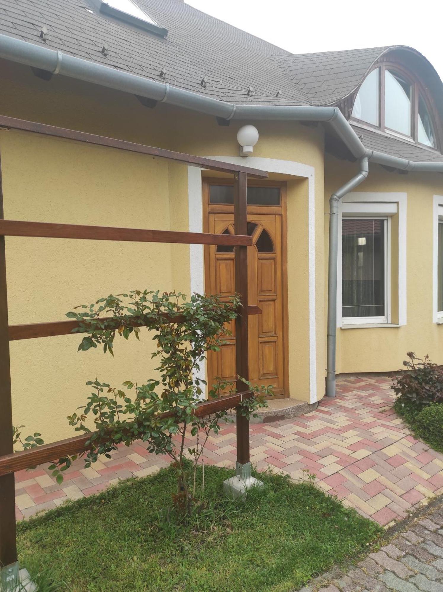 Dorina Apartman Zalakaros Buitenkant foto