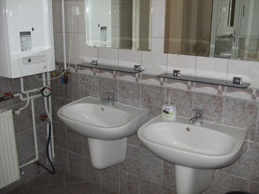 Dorina Apartman Appartement Zalakaros Buitenkant foto